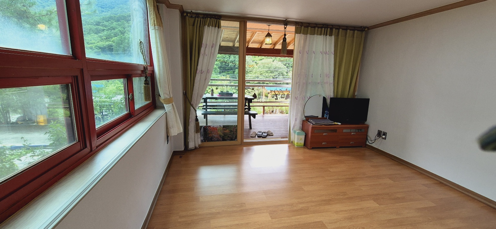 천왕봉실 테라스