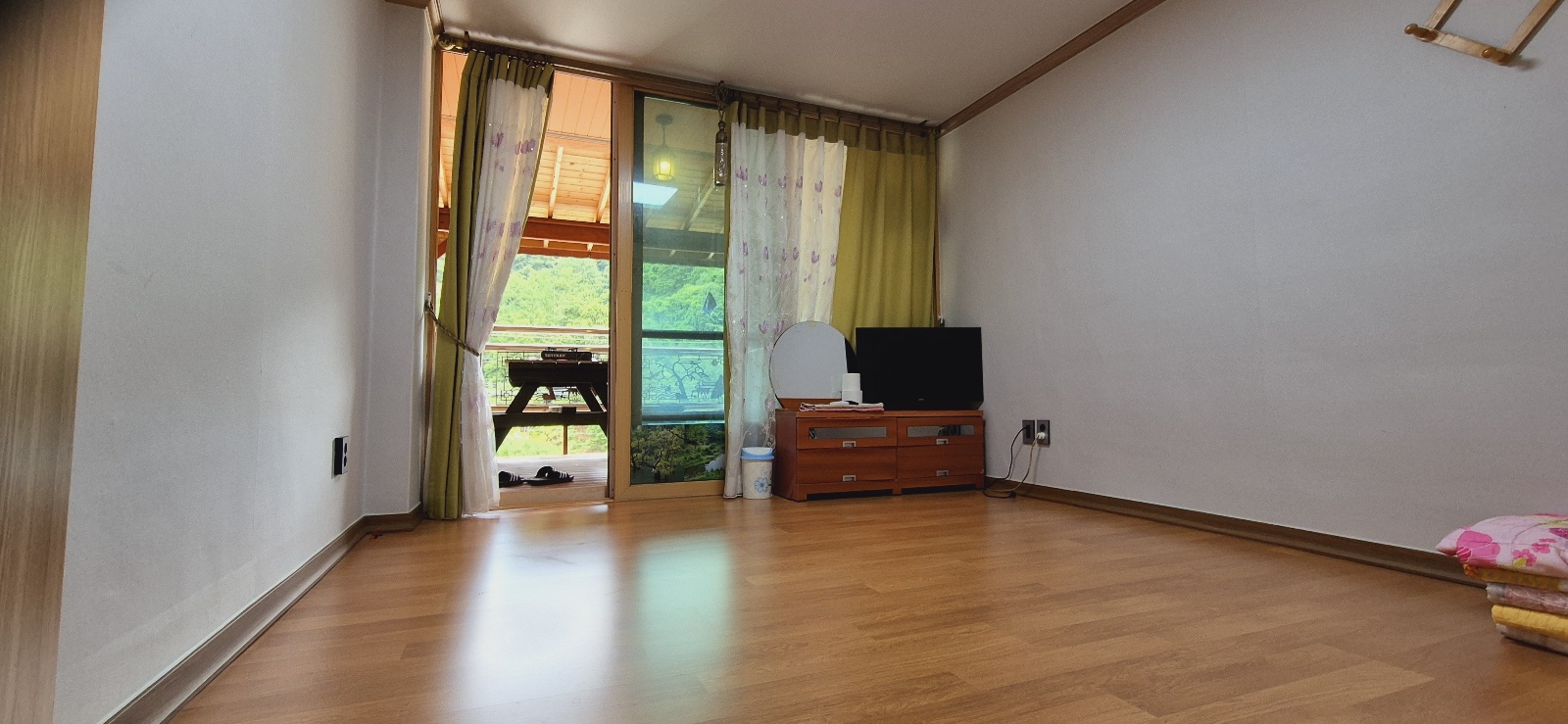 천왕봉실 테라스